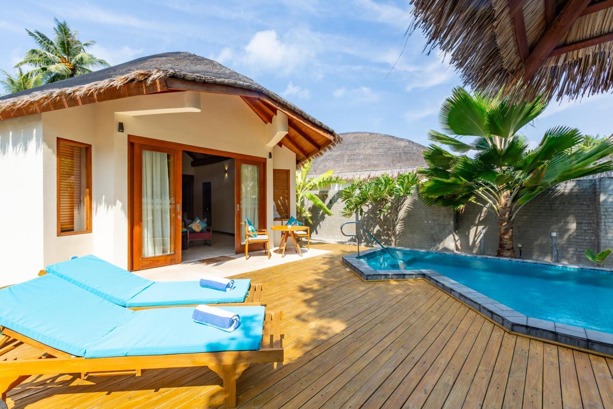 Furaveri Maldives - Complimentary Round-Trip Seaplane Transfer For Two For A Minimum Of 5 Nights Or More From May 1St To October 31St, 2025 Meedhoo  Room photo A beach villa at the resort