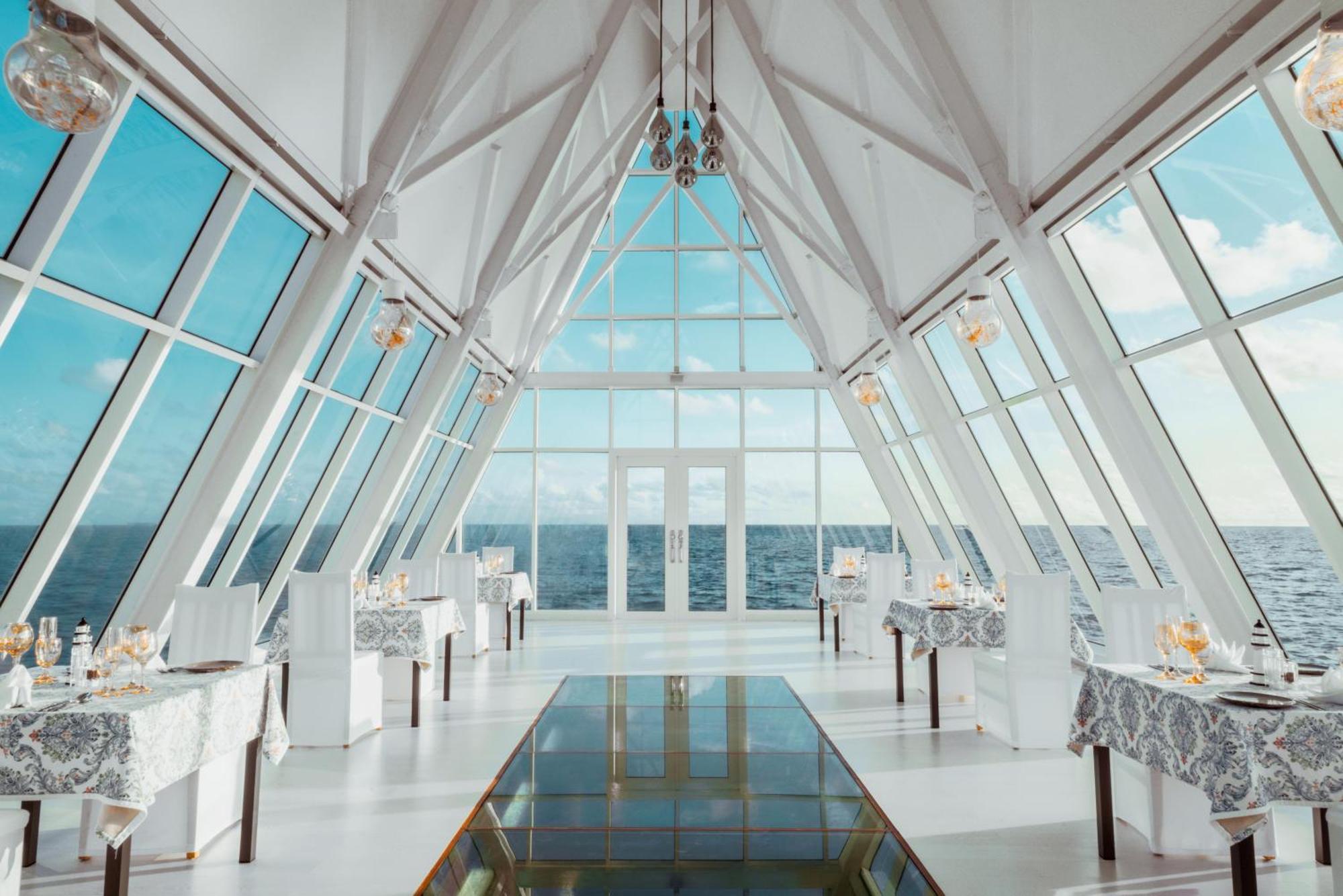 Furaveri Maldives - Complimentary Round-Trip Seaplane Transfer For Two For A Minimum Of 5 Nights Or More From May 1St To October 31St, 2025 Meedhoo  Exterior photo The interior of the chapel